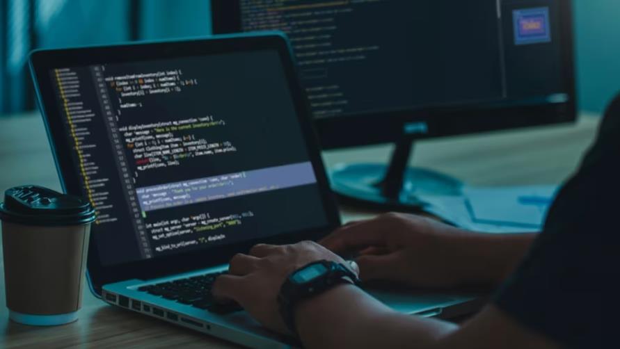 国产化系统适配核心解读:分布式企业崛起,为何成为转型关键?